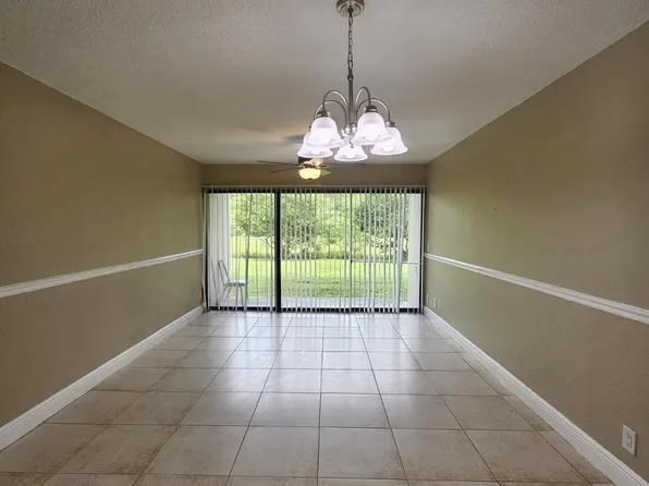 1541 Windorah Way, West Palm Beach, FL