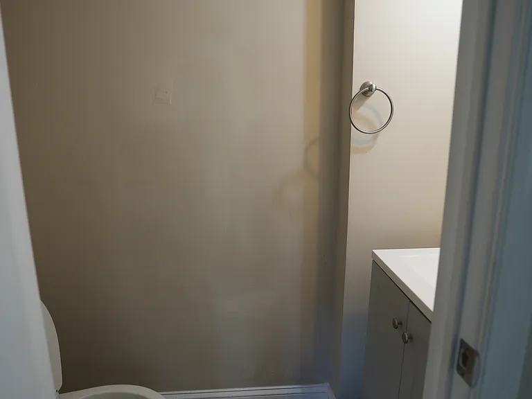2638 Quantico Ave — Photo 2