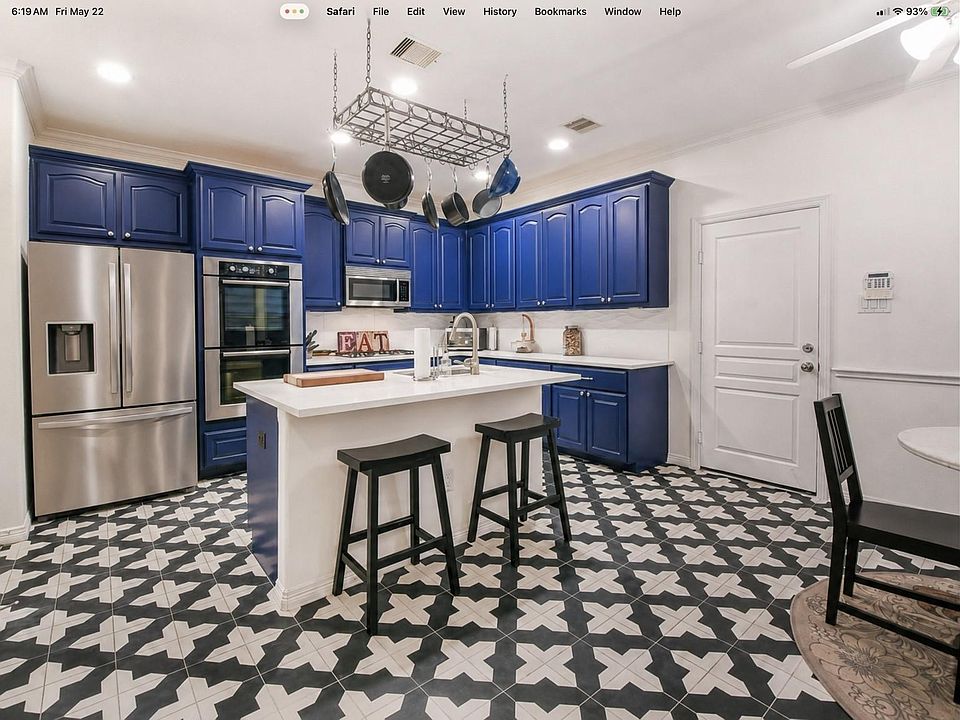1st image of 1111 W 26th St