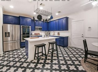 1111 W 26th St, Houston, TX 77008