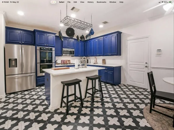 1111 W 26th St, Houston, TX 77008