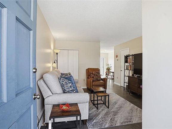 2nd image of 511 Child St APT 205
