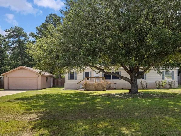 26214 Country Hollow St, Magnolia, TX 77355