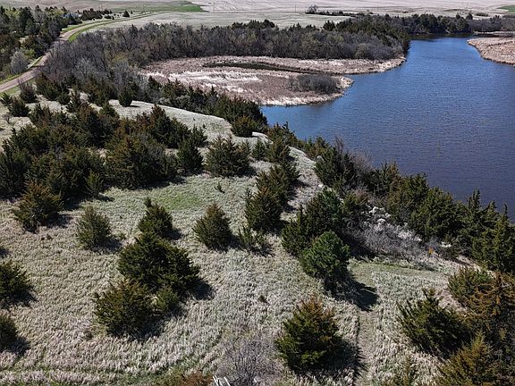 2nd image of Lots Lake #118-123
