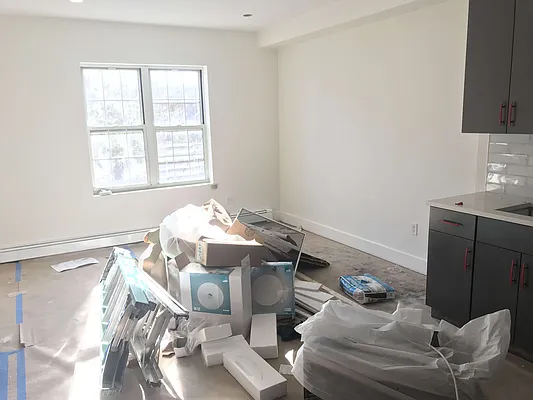 Rented by Zuz Realty | media 21