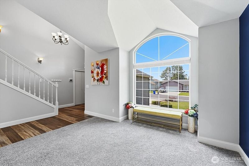 3rd image of 6011 S Julia Court