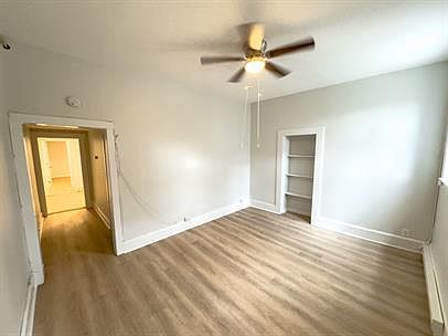 3rd image of 428 Liberty St #B