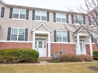 2259 Beresford Dr UNIT 2259, Yorkville, IL 60560
