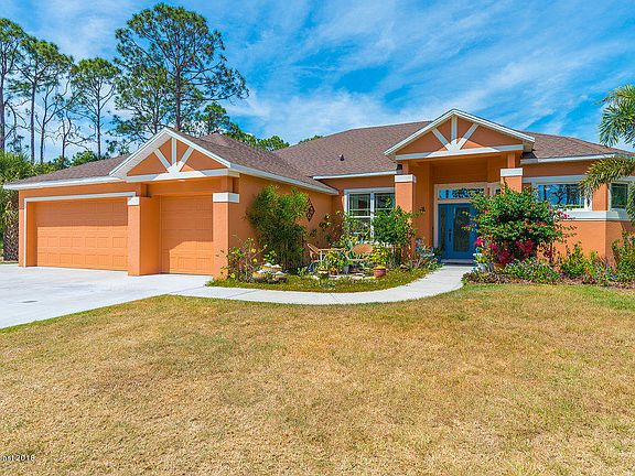 2nd image of 2880 Appaloosa Blvd