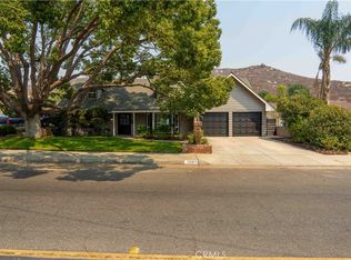 5531 Peacock Ln, Riverside, CA 92505