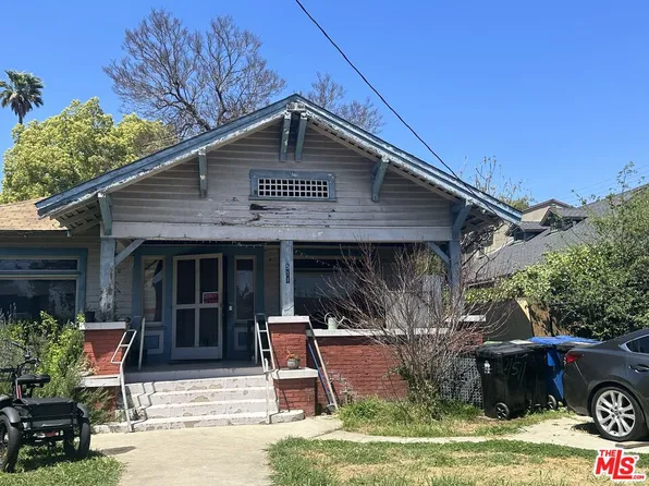 4511 Kingswell Ave, Los Angeles, CA 90027
