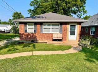 8900 New Hampshire Ave, Saint Louis, MO 63123