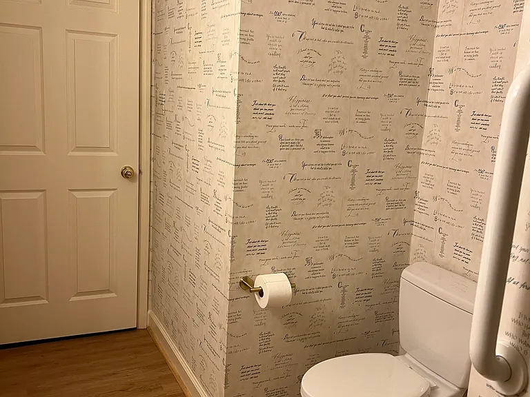 303 Lake Pointe Dr — Photo 26