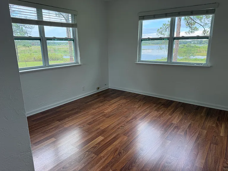 384 Terry Ln — Photo 20