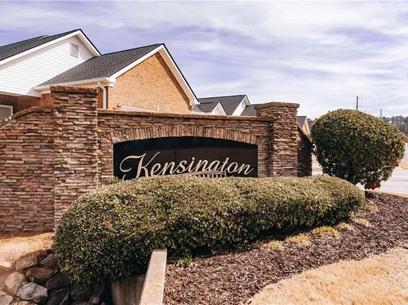 106 Kensington Dr SE, Calhoun, GA 30701