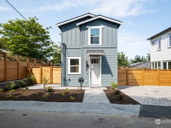 9061 Meridian Place N, Seattle, WA 98103