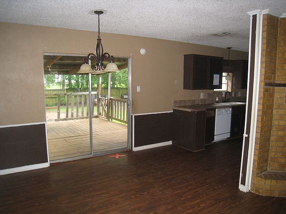 4th image of 309 Nettie Ln