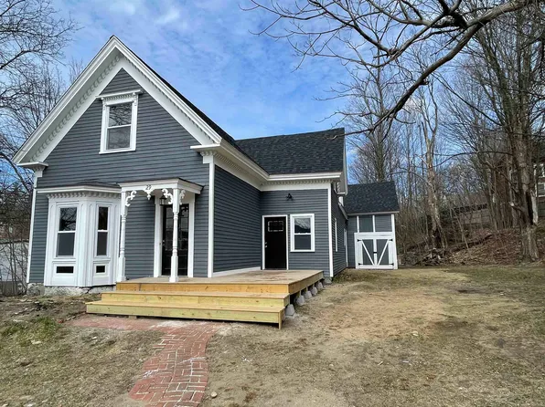 29 Ayles Court, Franklin, NH 03235