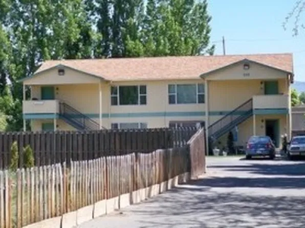 913, 913 S Wilson St APT A, Wenatchee, WA 98801