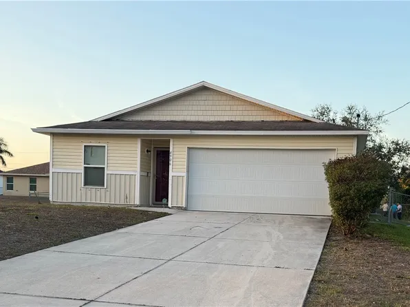 4906 Bywood St, Lehigh Acres, FL 33971