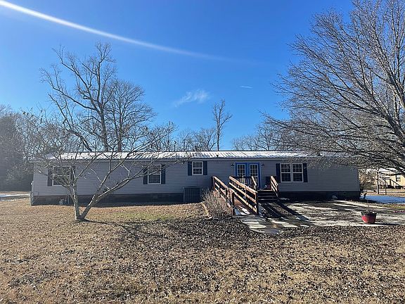 2nd image of 2321 Heron Ln