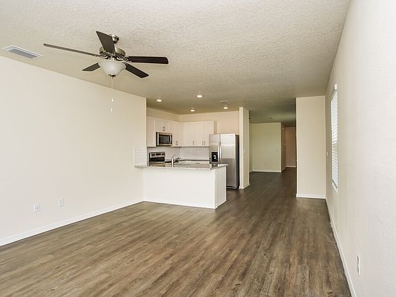 4th image of 4061 Shady Foxtail Ct