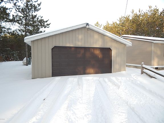 2nd image of 5569 W 118th St