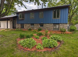 8401 75th St S, Cottage Grove, MN 55016