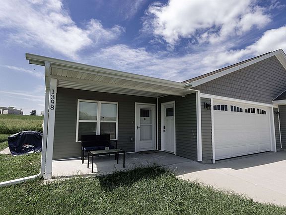2nd image of 1398 Bea Ann Dr
