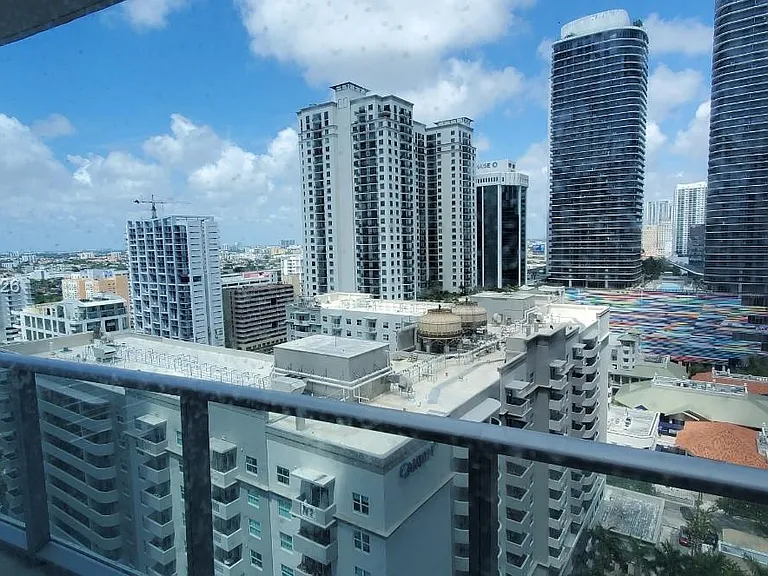 1100 S Miami Ave #1907 — Photo 2