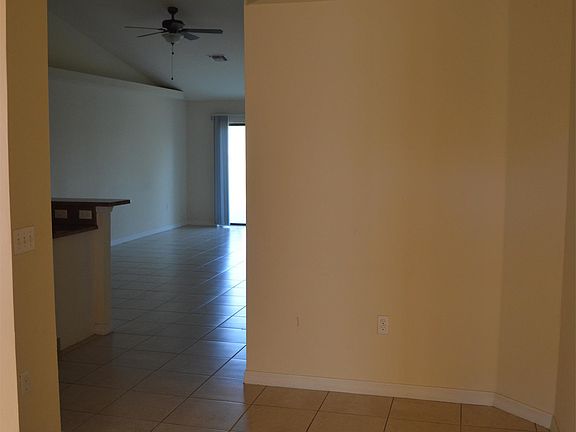 3rd image of 823 SW 32nd Ter #1