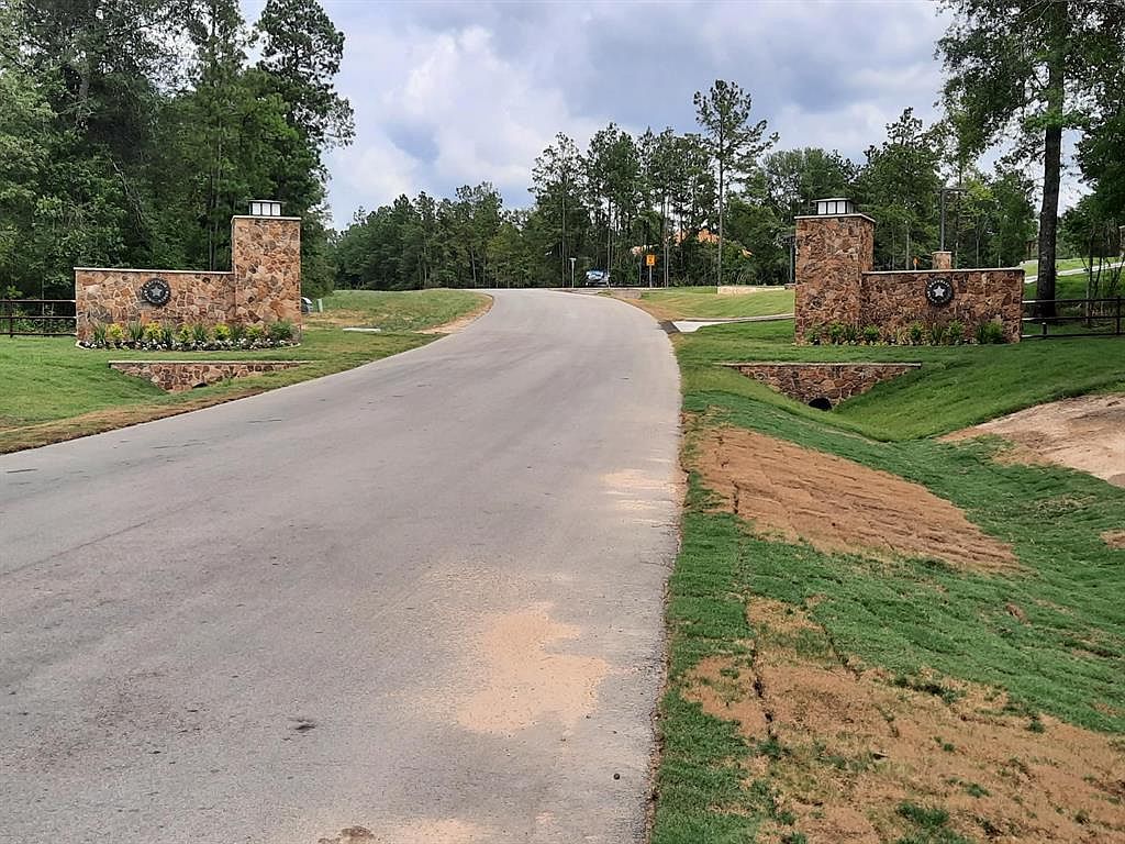 15875 Wood Grove Way, Willis, TX 77378 MLS 24419639 Zillow