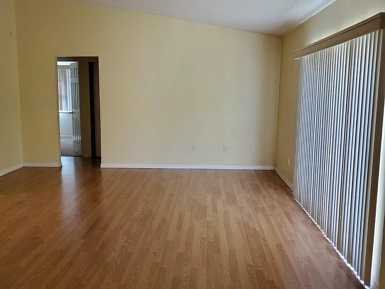 2808 Tamarack Trl — Photo 5