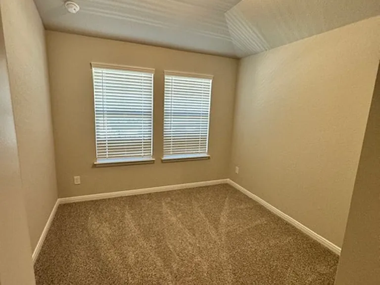 3114 Charyn Way — Photo 6