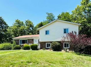 6 David Dr, Aurora, IN 47001