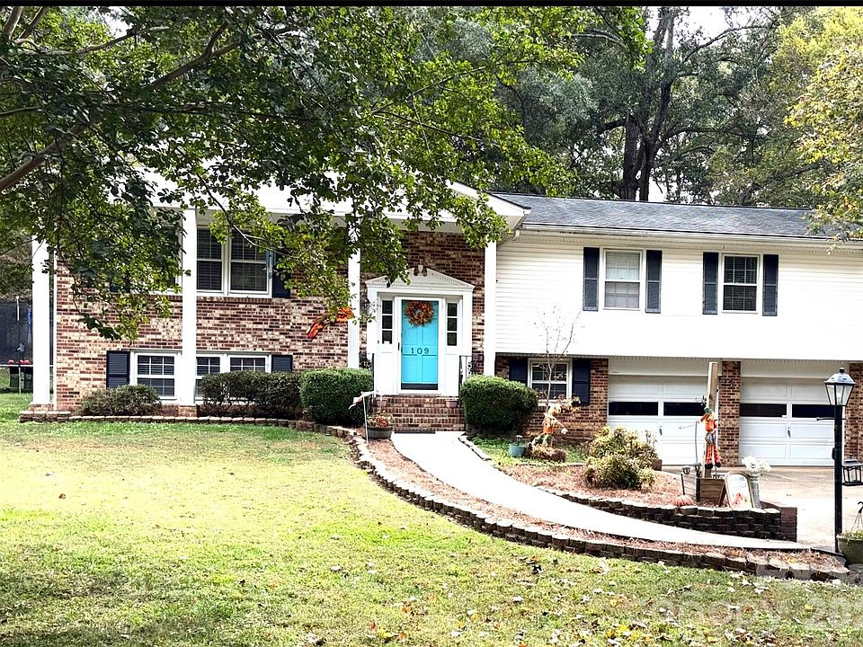 1st image of 109 Churchill Rd