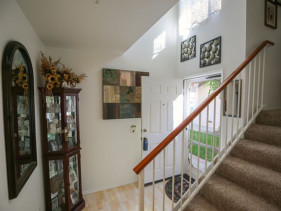3rd image of 1607 Pyramid Ave