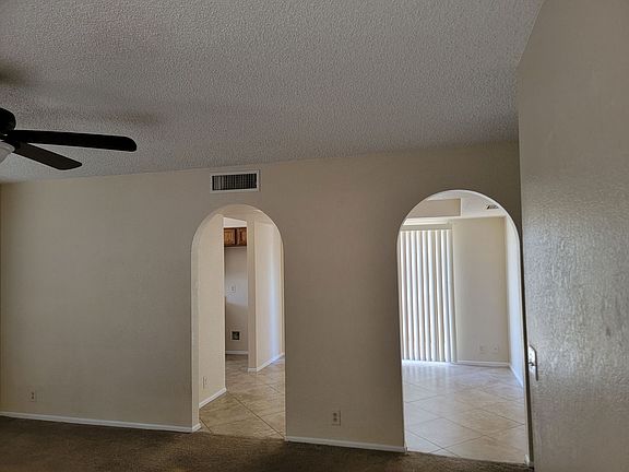 4th image of 8852 W Bluefield Ave