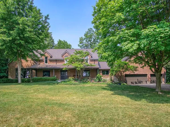 21400 Auten Rd, South Bend, IN 46628