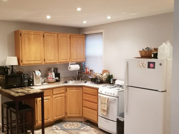 207 Woodworth Ave #1B