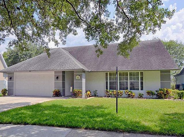 1st image of 1423 Golfside Dr