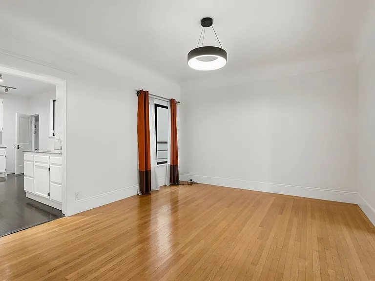 75 Lafayette St #1 — Photo 8