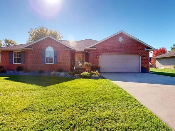 1679 Sugar Pine Dr, Jasper, IN 47546