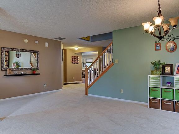 4th image of 12710 Bearsdale Dr