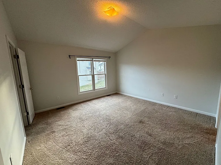 801 Merlins Way — Photo 14