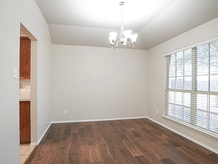 2161 Teagle Dr — Photo 15