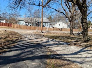 416 Horstmeier Rd, Saint Peters, MO 63376