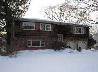 110 Rockland Ln, Spring Valley, NY 10977