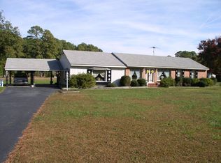 3677 Windmill Point Rd, White Stone, VA 22578