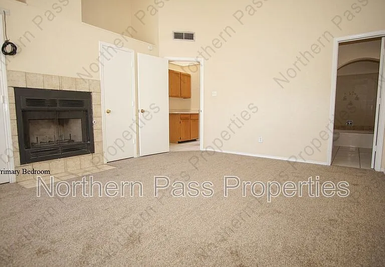 424 Cutler Pl — Photo 18